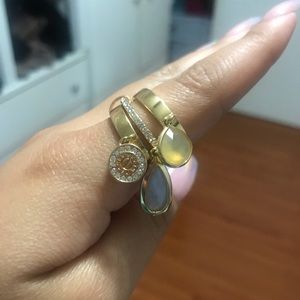 Henri bendel ring
